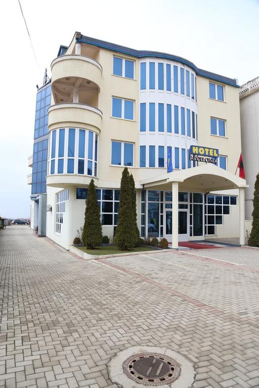 Hotel Apollonia Prishtine Bagian luar foto